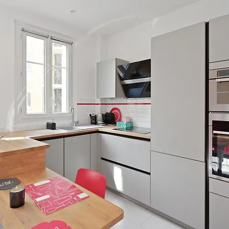 Apartment L'elegance Du 11eme - Grand Studio Refait A Neuf