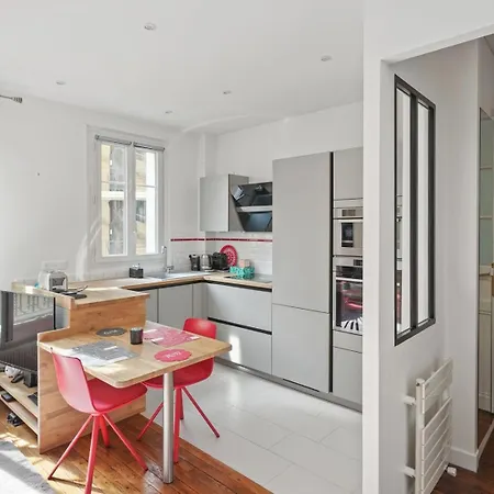 L'elegance Du 11eme - Grand Studio Refait A Neuf