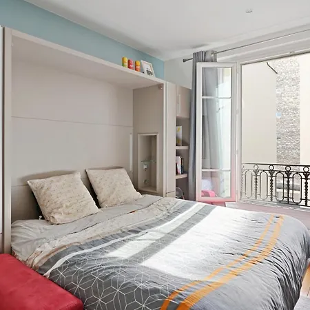 L'elegance Du 11eme - Grand Studio Refait A Neuf Apartment